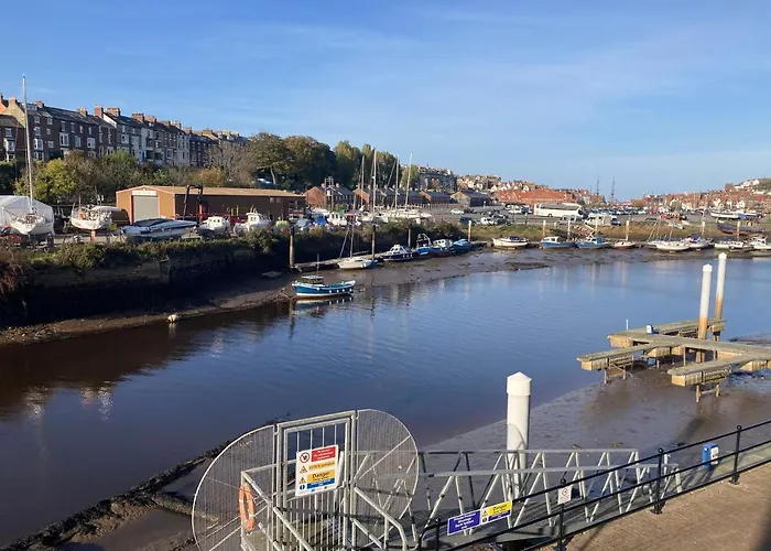 Swanning Off Whitby With Parking