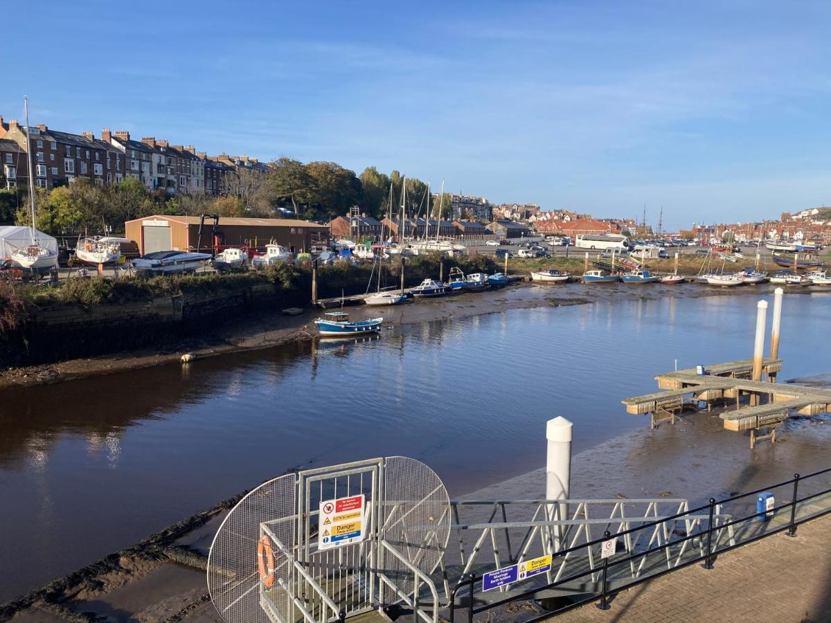Swanning Off With Parking * Whitby